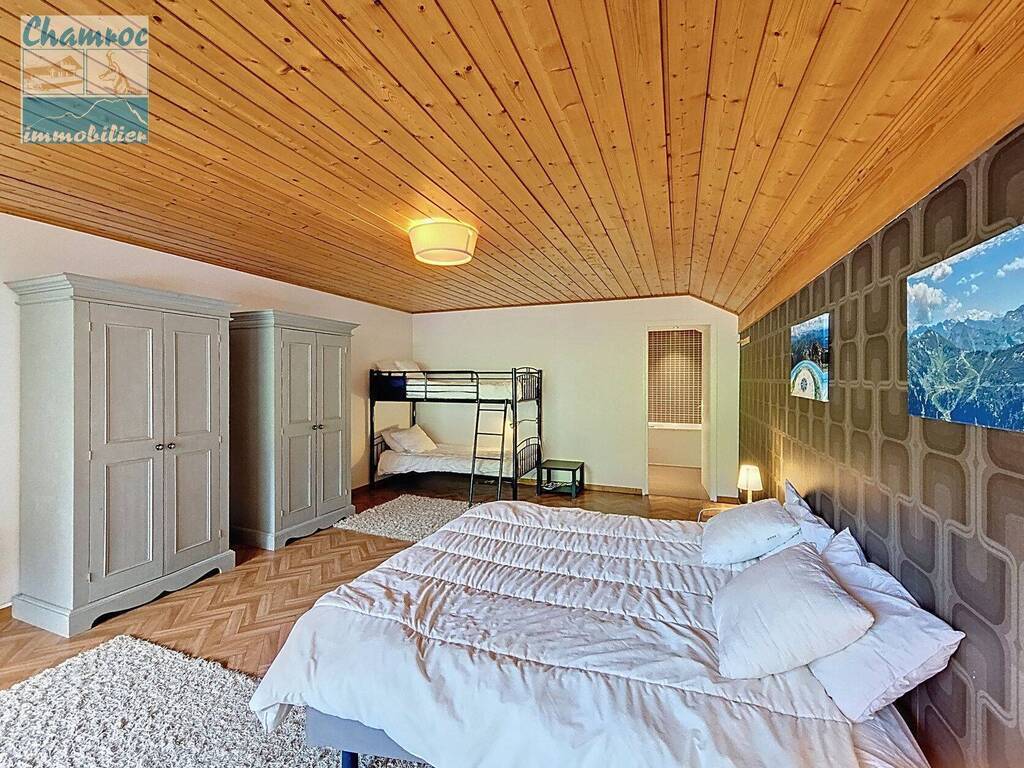 Sale Chalet 8 rooms LA CHAPELLE-D'ABONDANCE 74360