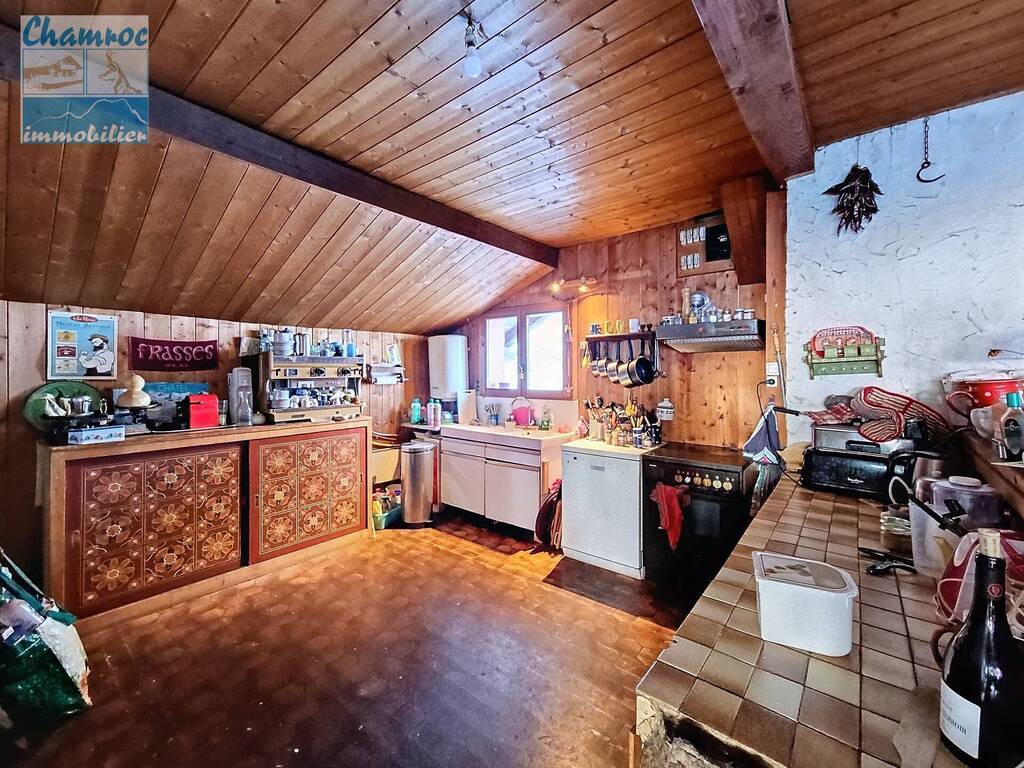 Vente Chalet 11 pièces LA CHAPELLE-D'ABONDANCE 74360
