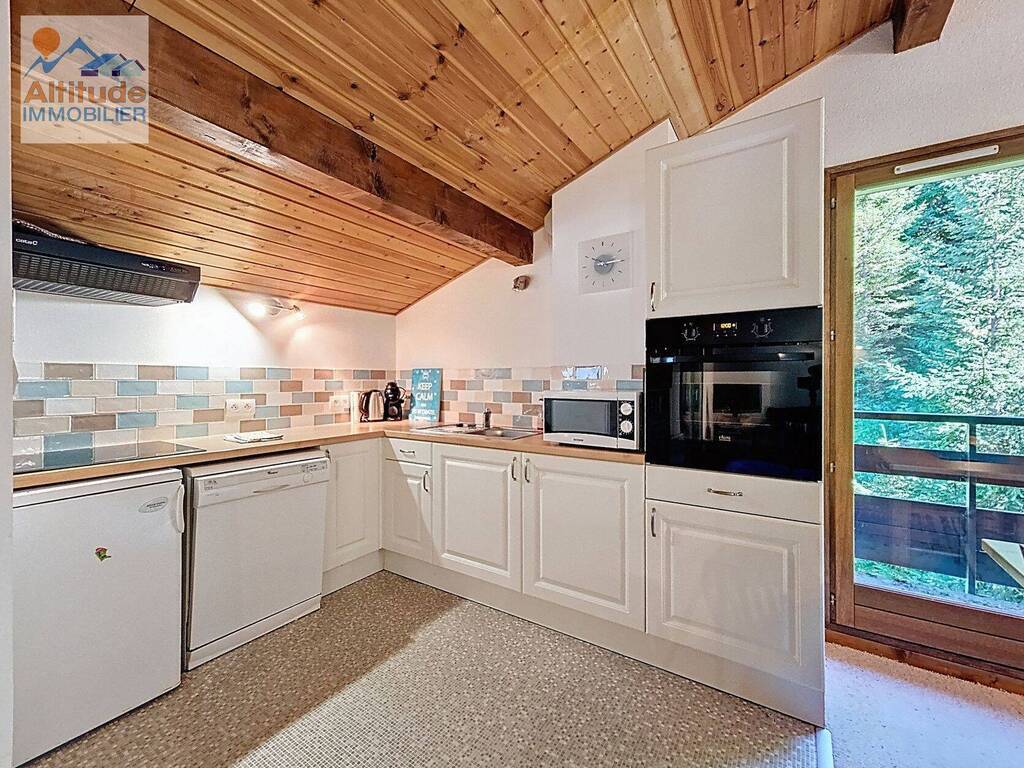 Sale Apartment 4 pièces Châtel 74390 Châtel - Petit Châtel