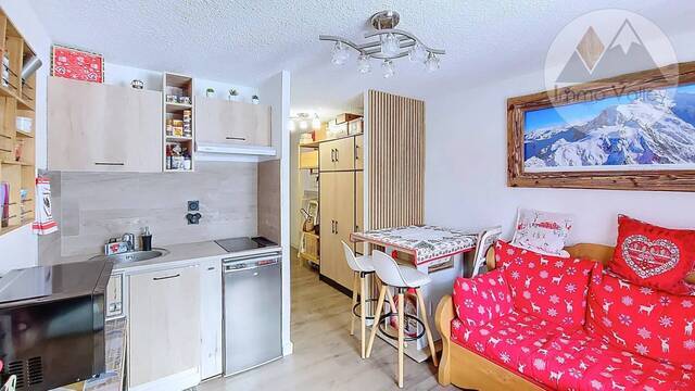 Sale Apartment 2 rooms 23.63 m² Demi-Quartier 74120