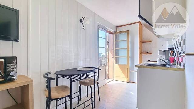 Sale Apartment 1 room 13.86 m² Megève 74120
