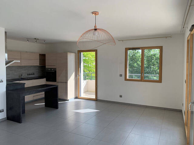 Vente Appartement 3 pièces 69.48 m² Divonne-les-Bains 01220