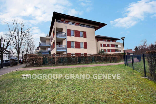 Vente Appartement 4 pièces 90 m² Ville-la-Grand 74100