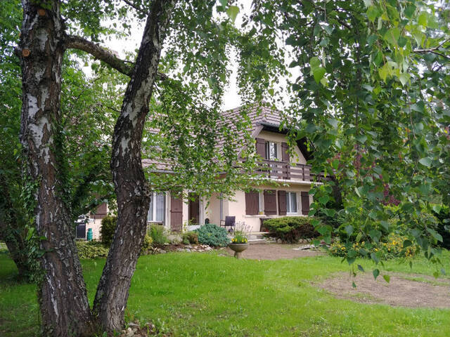 Location Maison 6 pièces 197.06 m² Divonne-les-Bains 01220