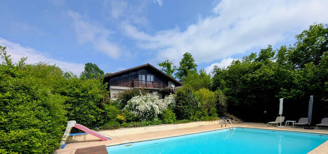Vente Maison 5 pièces 160 m² Grilly 01220