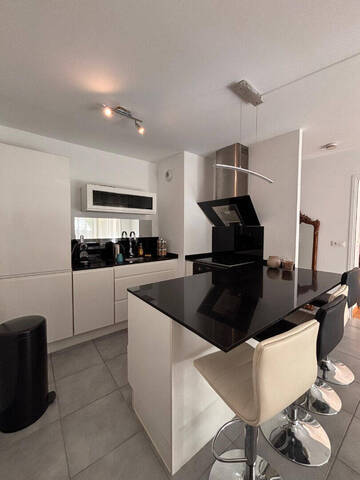 Location Appartement 2 pièces 41.38 m² Chens-sur-Léman 74140