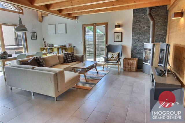 Vente Maison 6 pièces 160 m² Grilly 01220