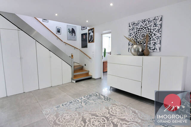 Vente Maison 7 pièces 189.05 m² Divonne-les-Bains 01220