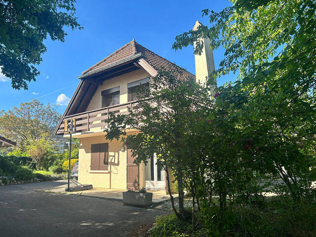 Location Maison 6 pièces 197.06 m² Divonne-les-Bains 01220