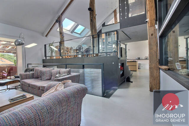 Vente Maison 7 pièces 250 m² Vesancy 01170