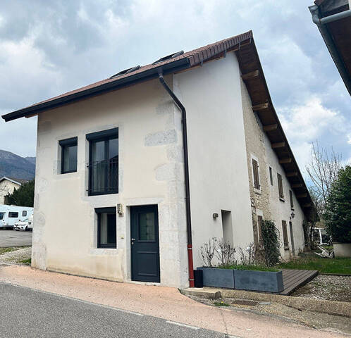 Location Maison 3 pièces 55.55 m² Saint-Jean-de-Gonville 01630