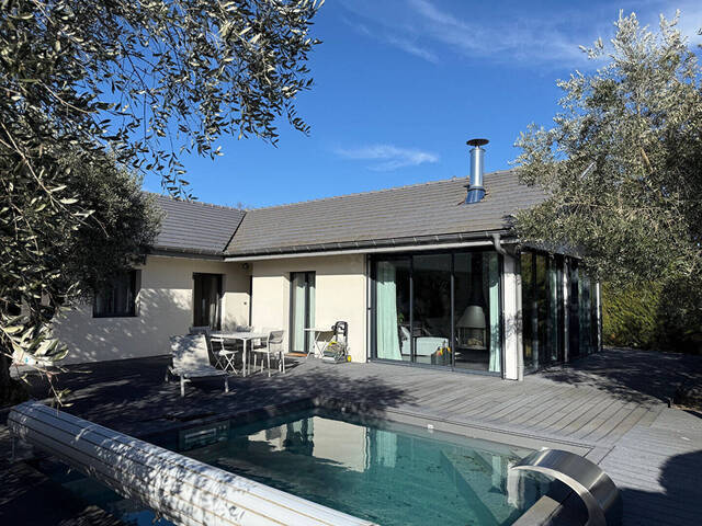 Vendu Maison 4 pièces 139.29 m² Messery 74140