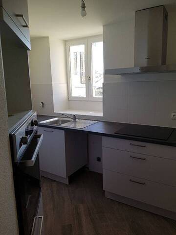 Location Appartement 3 pièces 52.93 m² Oyonnax (01100)
