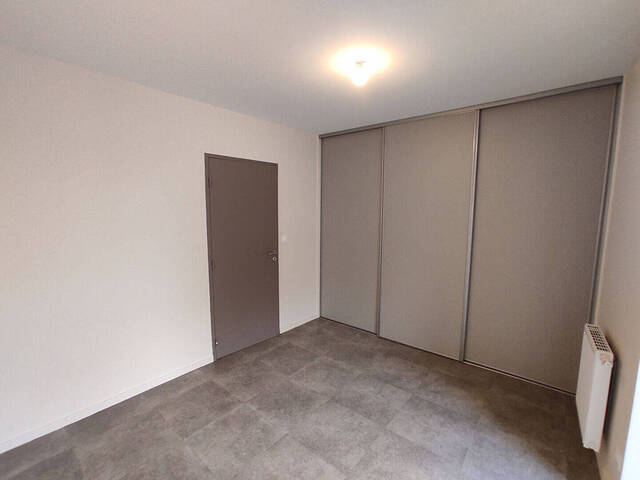 Location Appartement 2 pièces 58 m² Bourg-en-Bresse (01000)