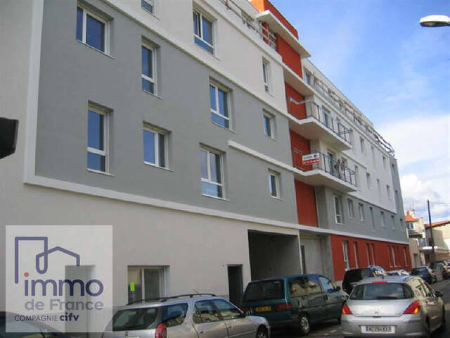 Location Appartement 4 pièces 69.95 m² Givors (69700)