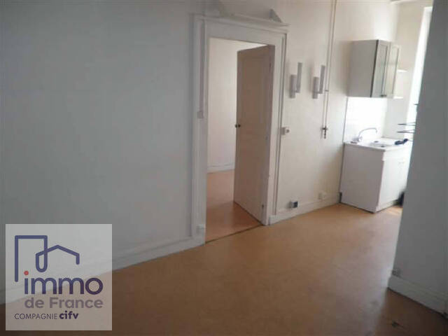 Location Appartement 1 pièce 29 m² Lyon 4e Arrondissement (69004) Croix rousse