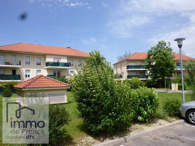 Location Appartement 1 pièce 31.54 m² Vaulx-en-Velin (69120) VILLAGE