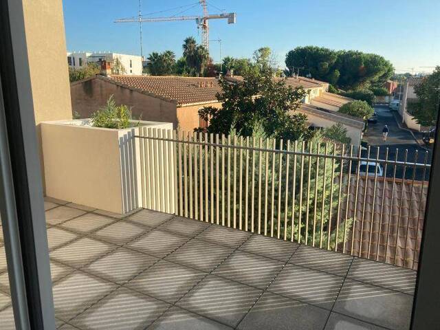 Location appartement récent 2 pièces 41.8 m² à Montpellier (34000)