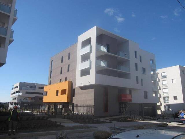 Location appartement récent 2 pièces 45.8 m² à Montpellier (34000)