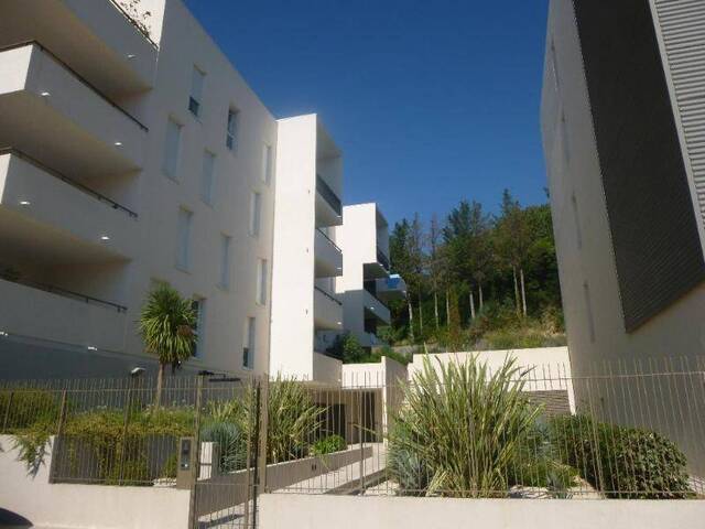 Location appartement récent 3 pièces 54.6 m² à Montpellier (34000)