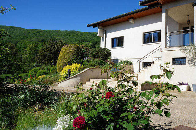 Vente maison 8 pièces 300 m² à Savigny (74520)
