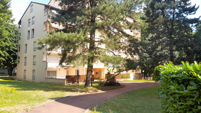 Vente appartement 4 pièces 96 m² à Mâcon (71000)