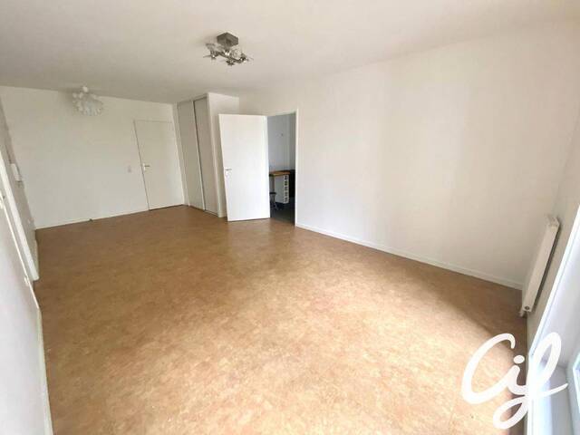 Vente appartement t4 76 m² à Nantes (44200) Ile de Nantes-Galarne