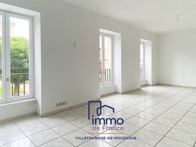 Vente appartement 3 pièces 79.97 m² à Villefranche-de-Rouergue (12200)