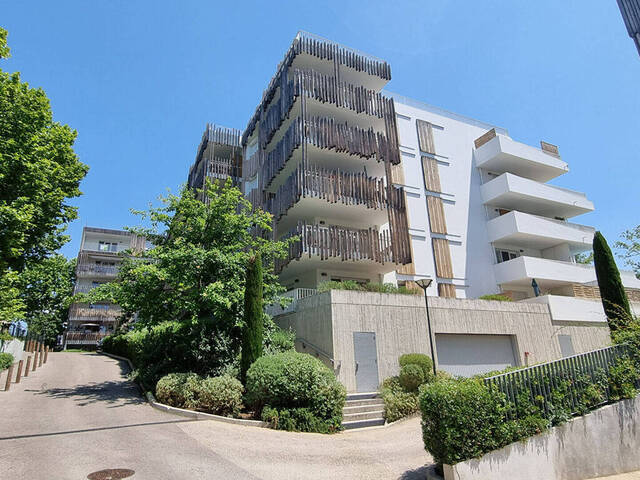 Vente appartement 3 pièces 62.39 m² à Marseille 8e Arrondissement (13008)
