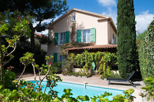 Vente maison 8 pièces 150 m² à Toulon (83200)