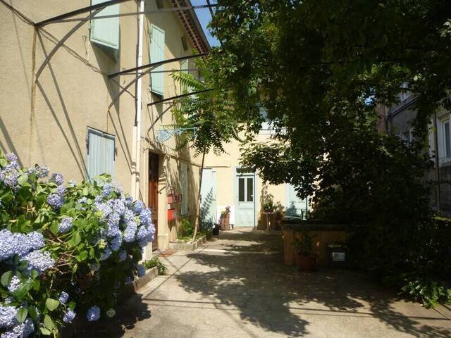 Vente appartement t1 2 pièces à Vals-les-Bains (07600)
