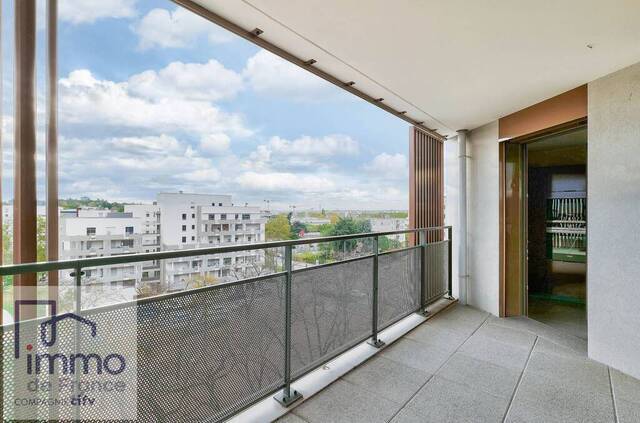 Vente appartement 3 pièces 64 m² à Lyon 8e Arrondissement (69008)