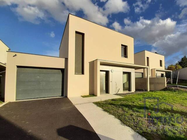 Vente maison contemporaine 4 pièces 114.5 m² à Saint-Bonnet-les-Oules (42330)