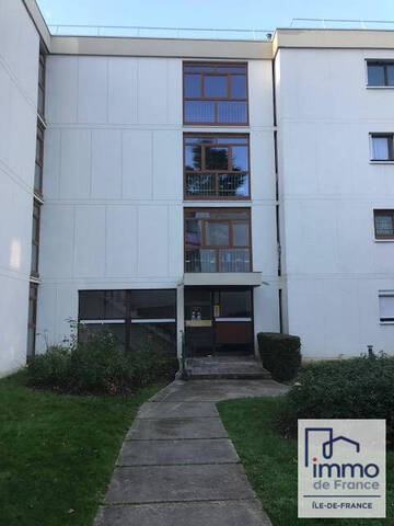 Location appartement 4 pièces 76.2 m² à Chilly-Mazarin (91380)