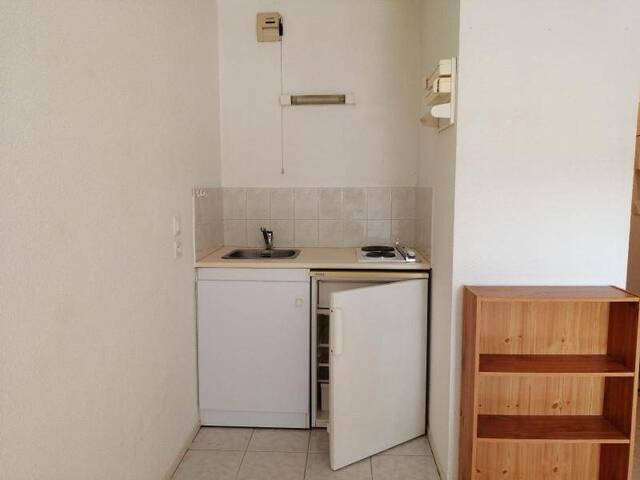 Location Appartement 1 pièce 21 m² Chambéry (73000) 4