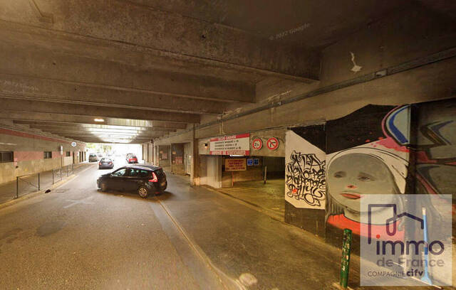 Location stationnement parking à Saint-Étienne (42100)