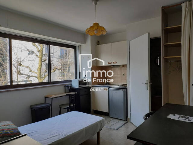 Location appartement 1 pièce 16 m² à Nantes (44000)