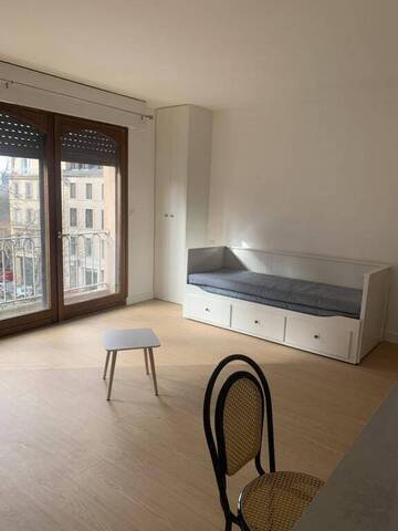 Location appartement studio 1 pièce 28 m² à Rodez (12000) Centre Ancien