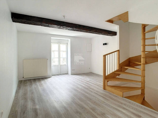 Location maison 3 pièces 59 m² à Mayenne (53100)