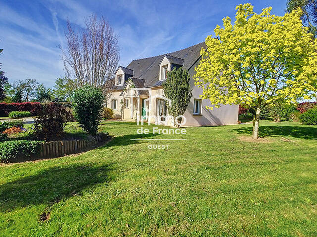 Vente maison 6 pièces 147 m² à Mayenne (53100)