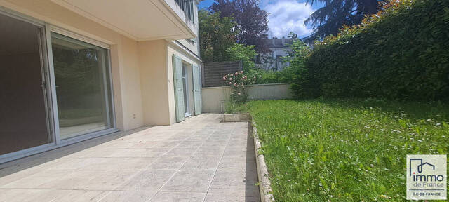 Location appartement 3 pièces 81.75 m² à Le Chesnay (78150)