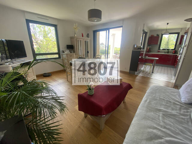 Vente appartement 3 pièces 73 m² à La Roche-sur-Foron (74800)