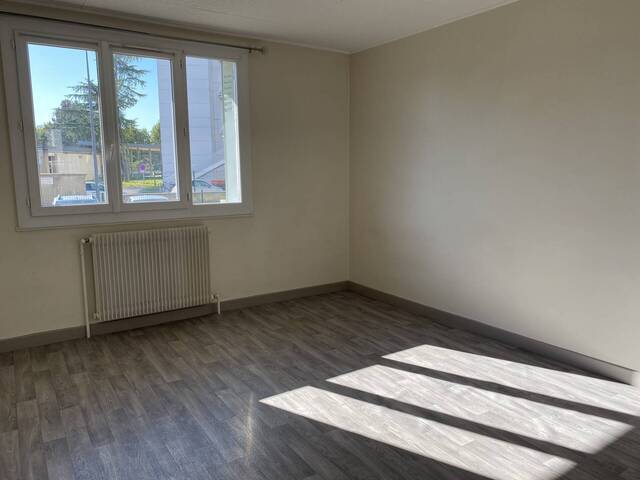 Location appartement 3 pièces 57.8 m² à Romans-sur-Isère (26100)