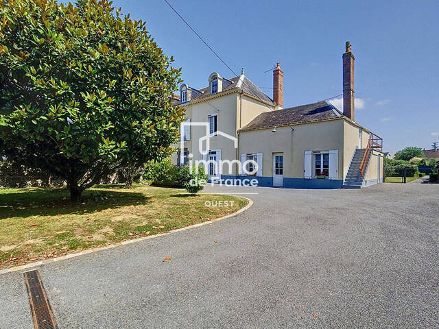 Vente maison 6 pièces 125 m² à Évron (53600)