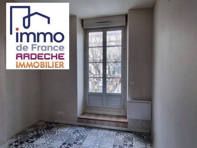 Location appartement 3 pièces 55 m² à Privas (07000)