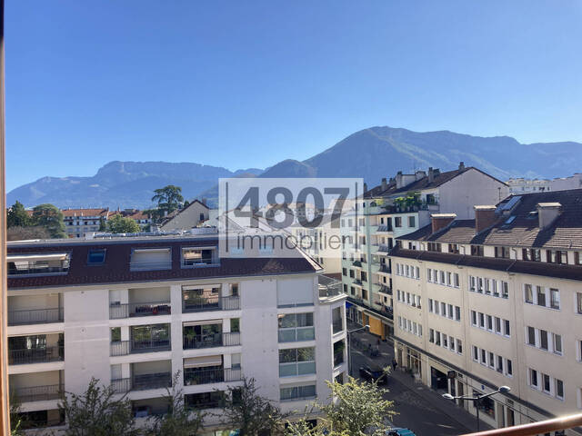 Location appartement 2 pièces 52.47 m² à Annecy (74000) Centre ville