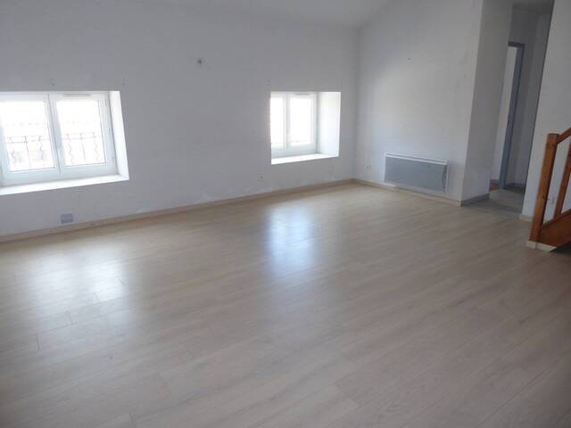 Location appartement 3 pièces 70.2 m² à Aubenas (07200)