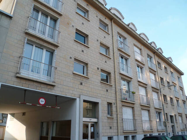 Location Appartement 1 pièce 13.61 m² Caen (14000)