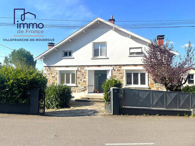 Vente maison 8 pièces 198 m² à Villefranche-de-Rouergue (12200)