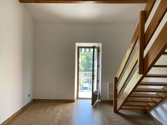 Location Appartement duplex 2 pièces 36.3 m² Les Vans (07140)